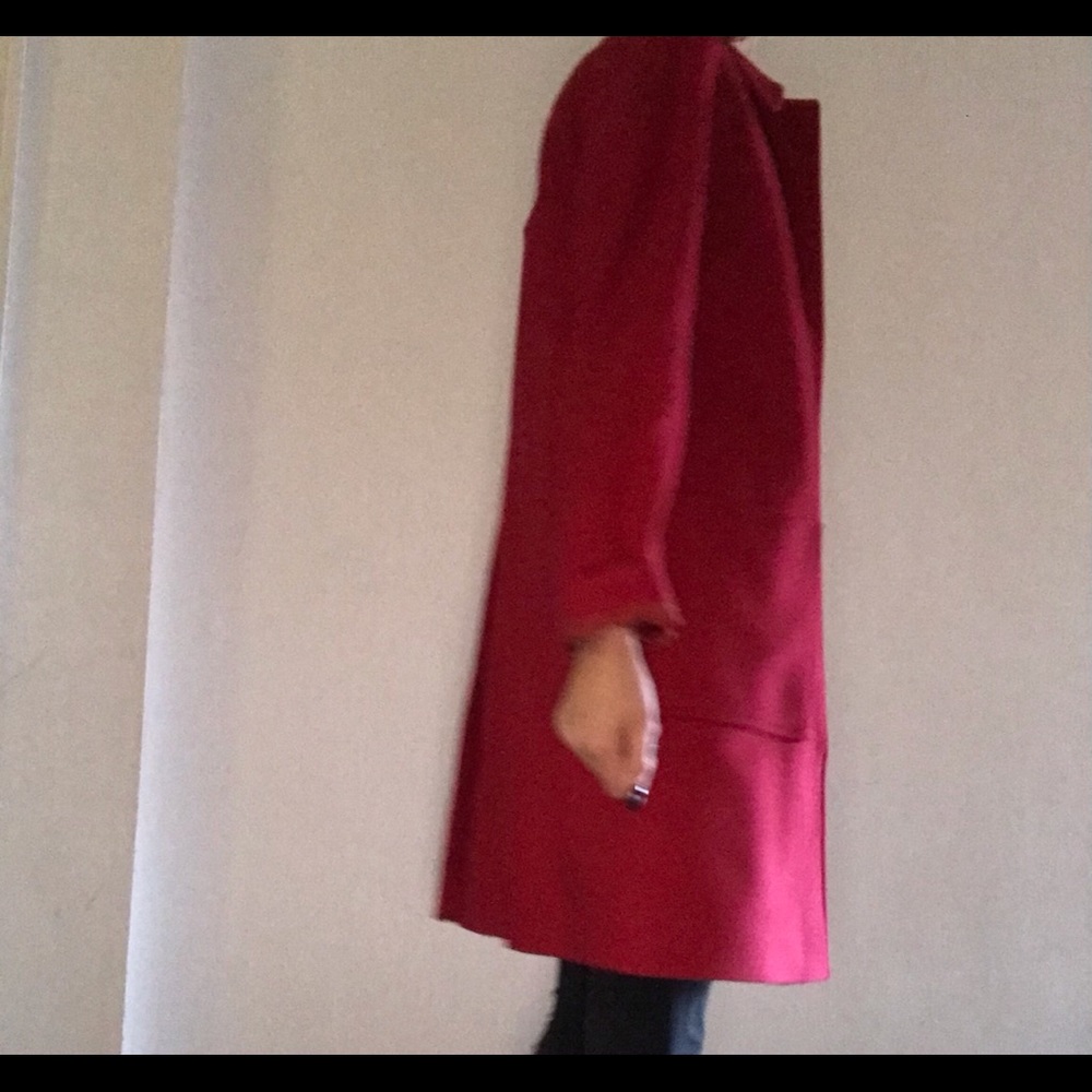 Red long coat - Picture 5 of 8